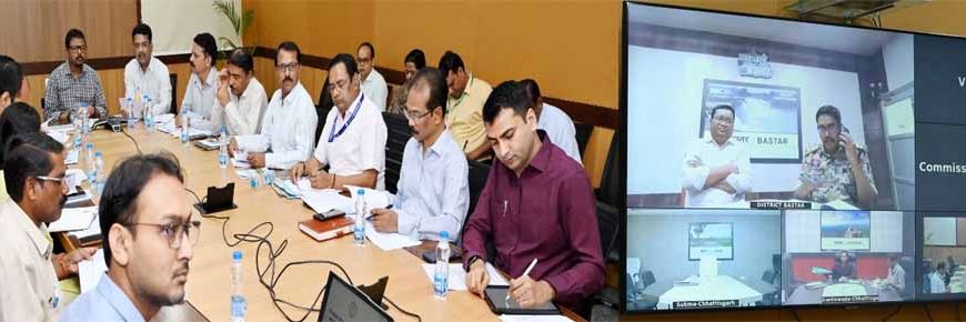 छत्तीसगढ़ के बस्तर संभाग से तेलंगाना एवं अन्य प्रांतो में प्रवासित परिवारों के लिए पुर्नवास के लिए बनेगी कार्ययोजना