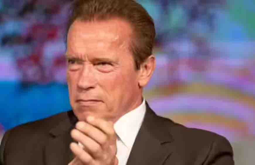 अर्नोल्ड श्वार्ज़नेगर को अल्स्टर यूनिवर्सिटी ने मानद डॉक्टरेट से किया सम्मानित और 60 साल पुराने उस शहर के किस्से ने भावुक किया