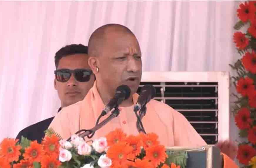 यूपी के छोटे और पिछड़े जिलों में औद्योगिक क्रांति की तैयारी, बलिया से चित्रकूट तक बनेंगे बड़े इंडस्ट्रियल हब