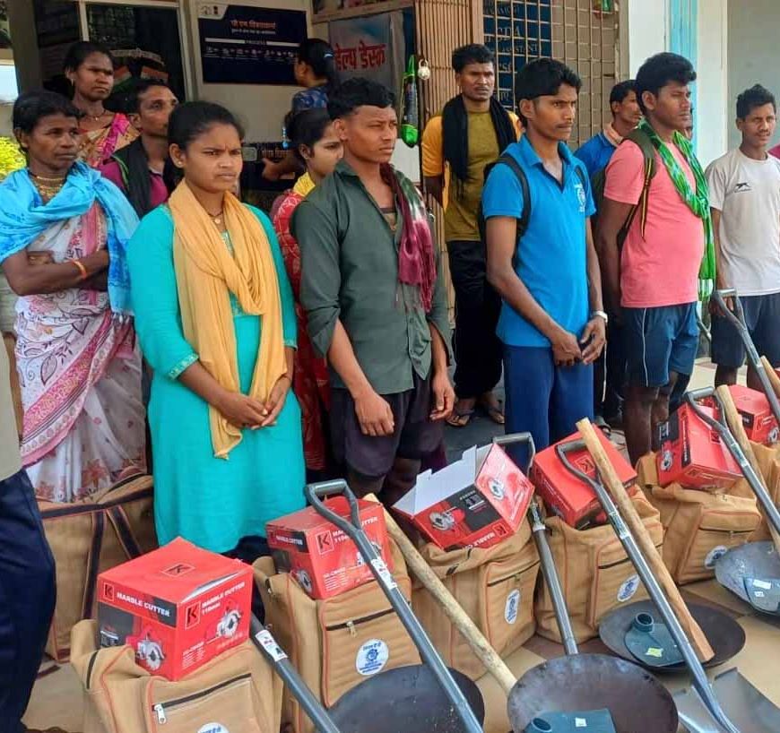 आत्मसमर्पण से आत्मनिर्भरता: सुकमा में युवाओं को मिली नए जीवन की मजबूत नींव