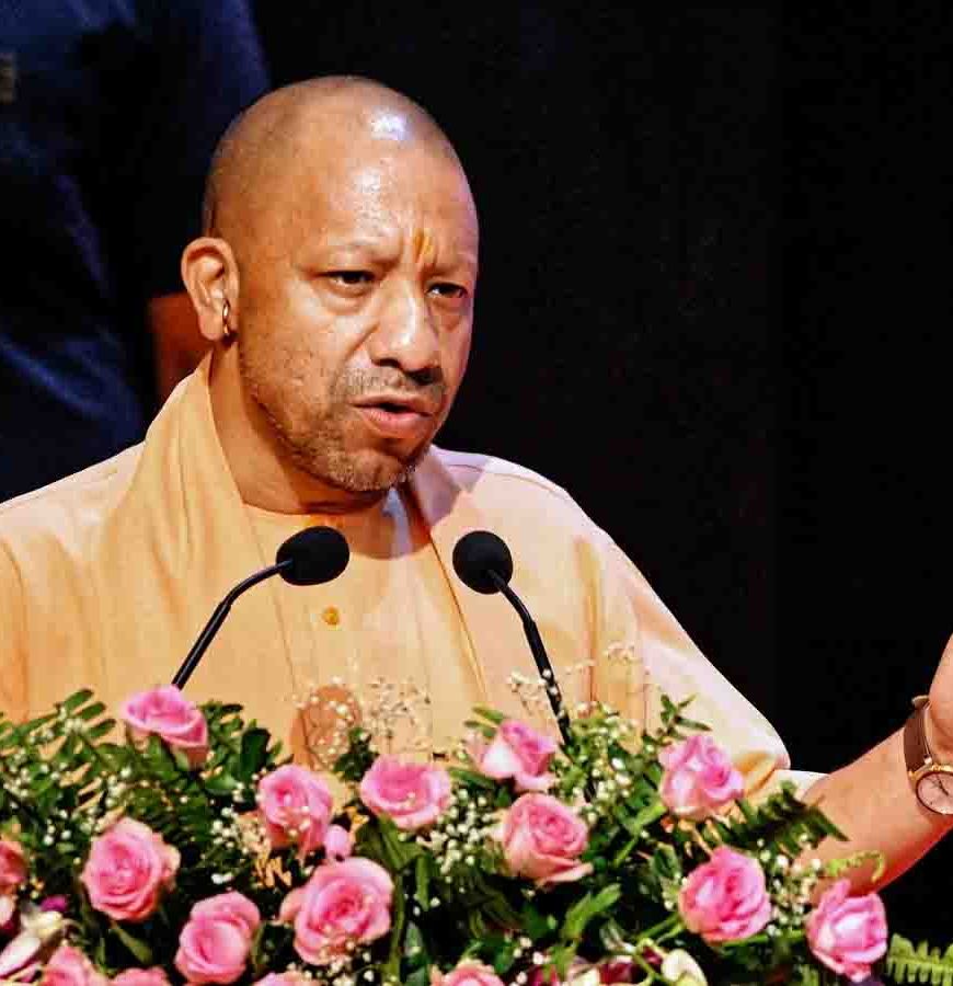 यूपी में तेल और गैस की कालाबाजारी पर सीएम योगी का एक्शन, अब तक 233 पर रिपोर्ट और 20 गिरफ्तार