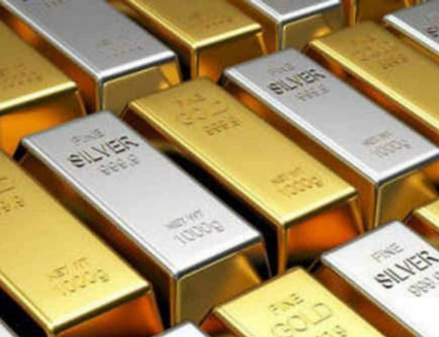 हाई से अब भी ₹2.06 लाख सस्ती चांदी, सोना ₹53,000 टूटा, जानें ताजे भाव