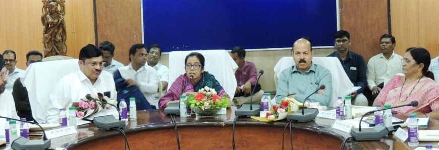 हरित खाद, नीली-हरी शैवाल और जैव उर्वरकों पर जोर दिया कृषि उत्पादन आयुक्त  शहला निगार ने