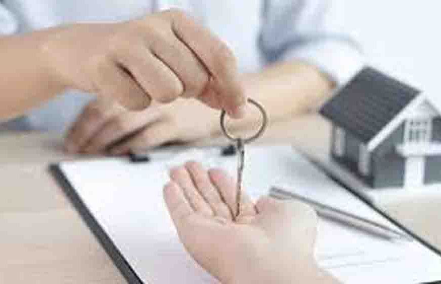 इनकम टैक्स एक्ट 2025,घर खरीदना हुआ आसान, 12 लाख की नई छूट सीमा से मिडिल क्लास को बड़ी राहत