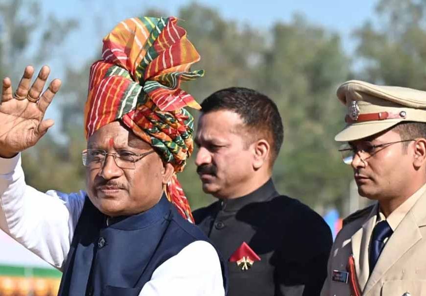 मुख्यमंत्री साय ने भाजपा स्थापना दिवस पर किया ध्वजारोहण, अटल जी के आदर्शों को पूरा करने का लिया संकल्प