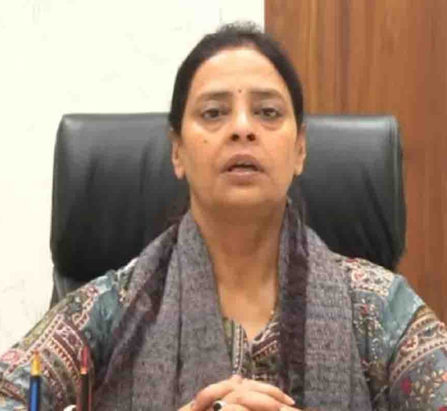 मानगो मेयर सुधा गुप्ता की अनूठी मिसाल, सरकारी गाड़ी और मानदेय का त्याग कर पेश की सादगी की मिसाल