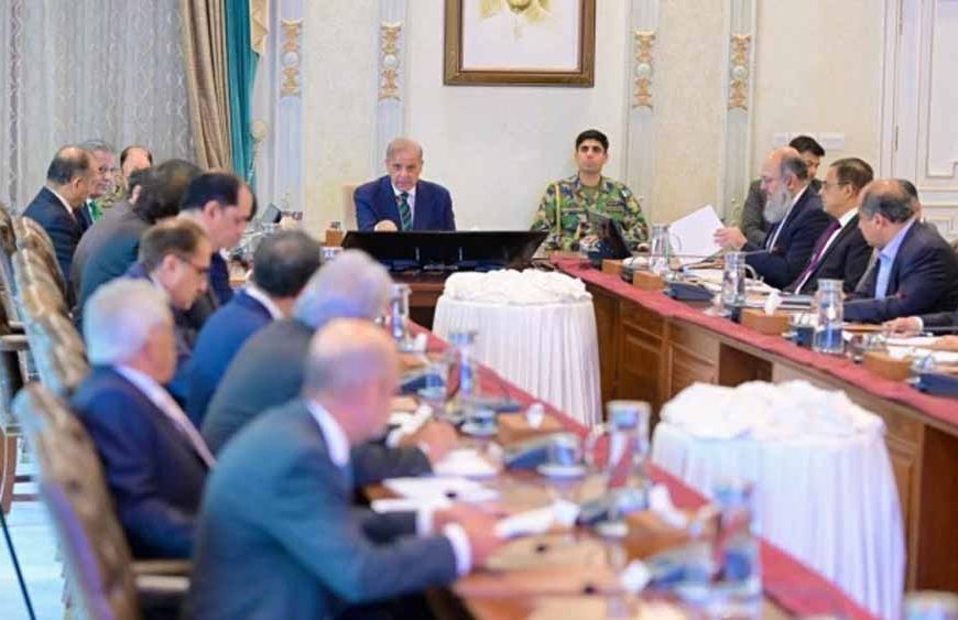 ईरान युद्ध का असर: पाकिस्तान में आज रात से लॉकडाउन, Shehbaz Sharif का बड़ा ऐलान