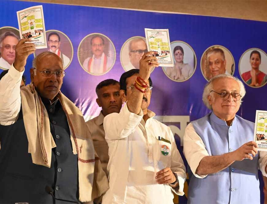 बंगाल में कांग्रेस का बड़ा दांव: महिलाओं को ₹2000 महीना, किसानों को ₹15,000 सालाना—घोषणापत्र में और क्या?