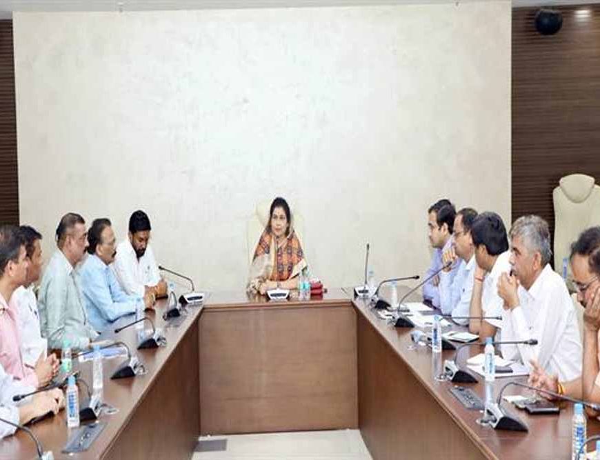 समय सीमा में पूरी हों पेयजल व्यवस्थाएं: राज्यमंत्री गौर गोविंदपुरा के विकास कार्यों की समीक्षा, देरी पर जताई नाराजगी