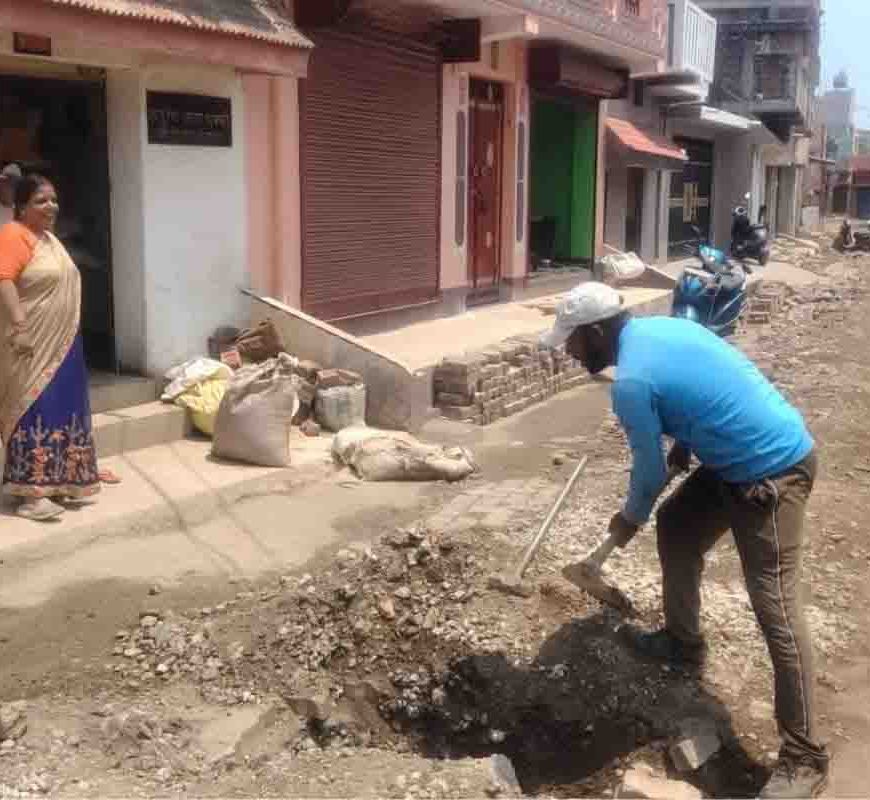 जमशेदपुर प्रशासन की पहल से सुलझा पाइपलाइन विवाद, एमजीएम अस्पताल के पास शुरू हुई जलापूर्ति
