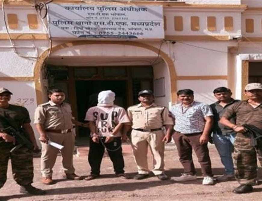 हैरी बॉक्सर गैंग का प्रमुख सदस्य एवं 20 हजार रुपये का इनामी फरार आरोपी मुरैना से गिरफ्तार