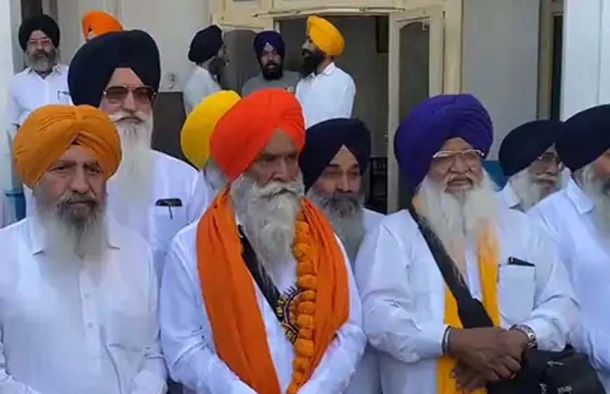 1763 श्रद्धालुओं का जत्था वैसाखी मनाने पाकिस्तान रवाना, करेंगे ऐतिहासिक गुरुधामों के दर्शन