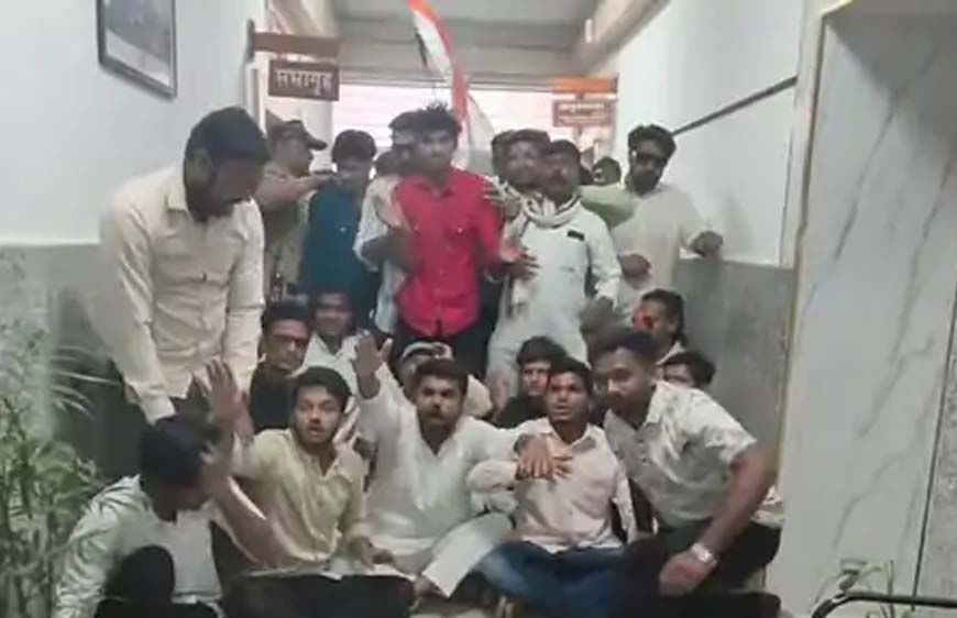 शाजापुर में 12 नामजद और 150 कांग्रेसियों पर केस दर्ज, SP बोले- सुरक्षा चूक पर TI देंगे जवाब