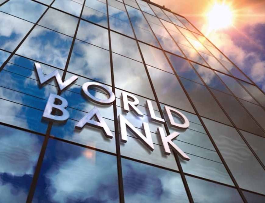 अभी और बिगड़ेंगे हालात? अमेरिका-ईरान तनाव के बीच विश्व बैंक की गंभीर चेतावनी