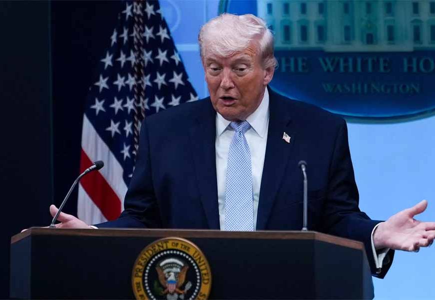 नाकेबंदी की तरफ आए तो कर देंगे तबाह, ड्रग्स तस्करों जैसा अंजाम भुगतने की डोनाल्ड ट्रंप ने दी चेतावनी