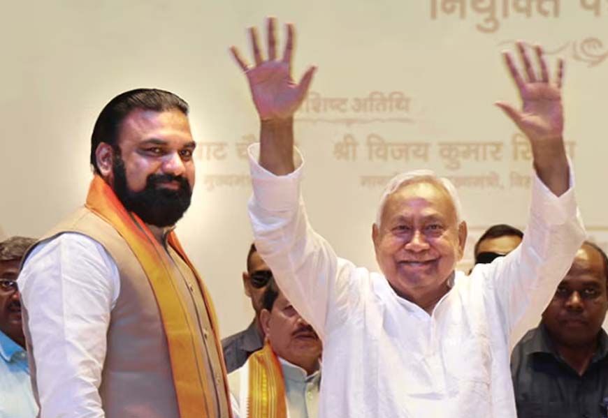 तैयारियां पूरी, लोकभवन सजा—बिहार में सत्ता की कुर्सी पर आज होगा फैसला