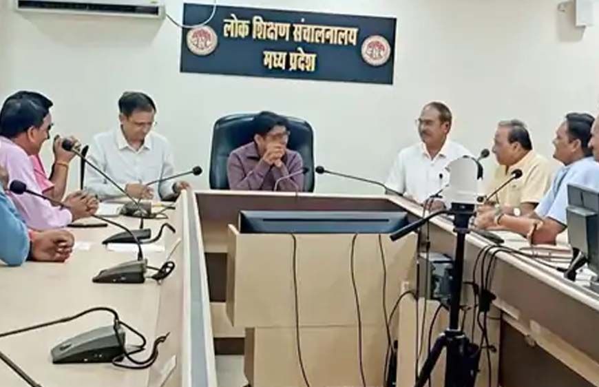 TET परीक्षा के लिए नए आदेश जारी होंगे, विभाग तय करेगा किन शिक्षकों को परीक्षा देना अनिवार्य