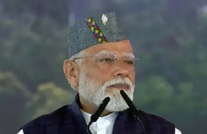 मोदी बोले – 2029 के चुनावों में बेटियों को मिलेगा उनका हक, दिल्ली-देहरादून एक्सप्रेसवे का उद्घाटन किया