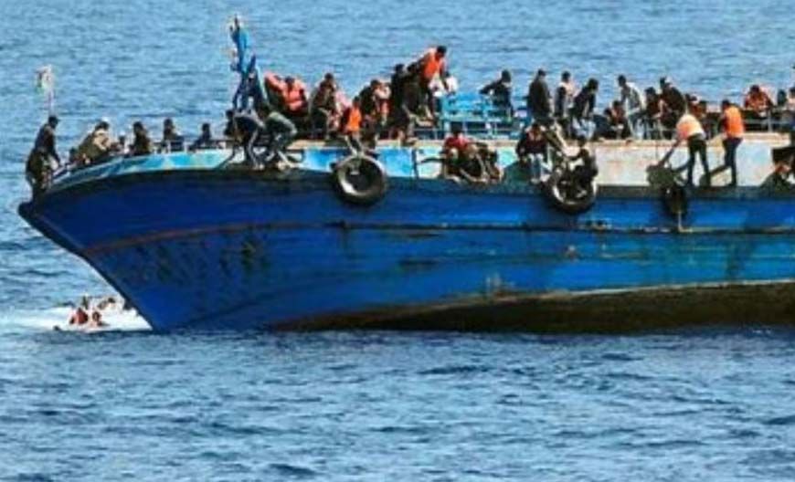 अंडमान सागर हादसा: बीच समुद्र में पलटी 300 रोहिंग्याओं से ठुसी नाव, 250 की मौत की आशंका