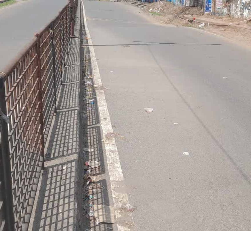 धनबाद में भू-धंसान से दहशत, केंदुआ मुख्य मार्ग पर सड़क धंसी