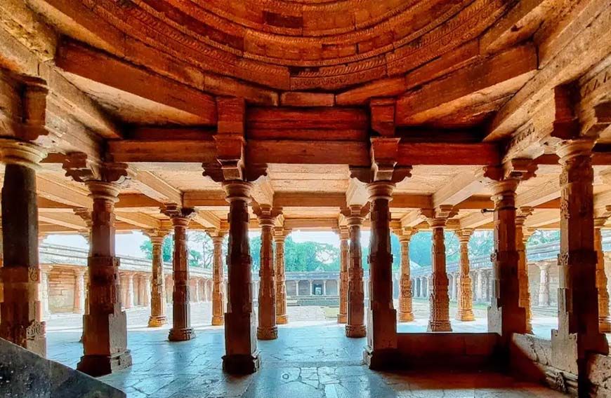 भोजशाला विवाद: मंदिर पक्ष ने इस्लामी सिद्धांत का हवाला देते हुए कहा- जबरन जमीन पर मस्जिद मान्य नहीं