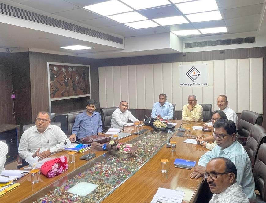 झारखंड राज्य आवास बोर्ड की 6 सदस्यीय टीम छत्तीसगढ़ पहुंची, आवासीय योजनाओं और प्रक्रियाओं का करेगी अध्ययन