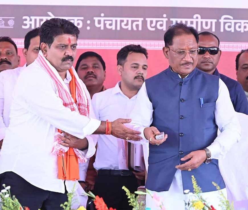 ग्रामीण विकास को नई रफ्तार: 2426 किमी सड़क निर्माण का मुख्यमंत्री विष्णु देव साय ने किया शिलान्यास