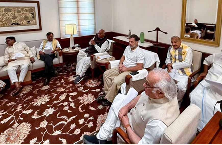 विपक्ष का बड़ा कदम: नरेंद्र मोदी को पत्र, पुराने महिला आरक्षण बिल को लागू करने की मांग