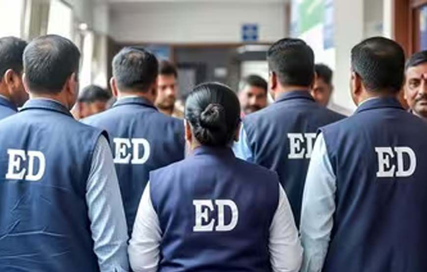 चुनाव से पहले बंगाल में ED का ताबड़तोड़ एक्शन, कोलकाता के DCP के ठिकानों पर छापेमारी