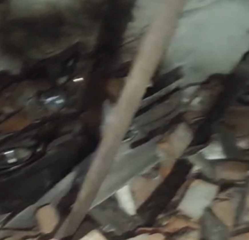 कोरबा में देर रात हादसा: निर्माणाधीन मकान की दीवार गिरी, दंपति और मासूम मलबे में दबकर घायल