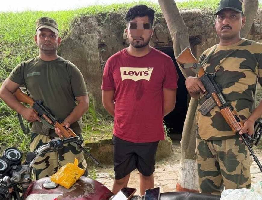 BSF-पुलिस का संयुक्त ऑपरेशन सफल: भारी मात्रा में हेरोइन और 3 ड्रोन बरामद