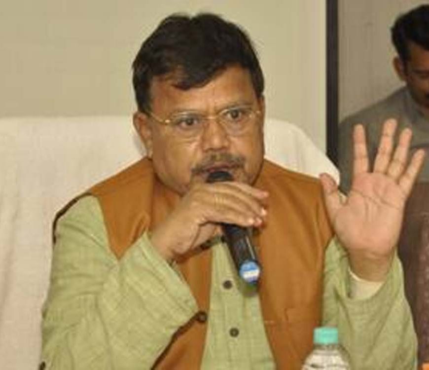 सीएम हेल्पलाइन की शिकायतों के निराकरण में ऊर्जा विभाग बना नबंर-1 : ऊर्जा मंत्री तोमर