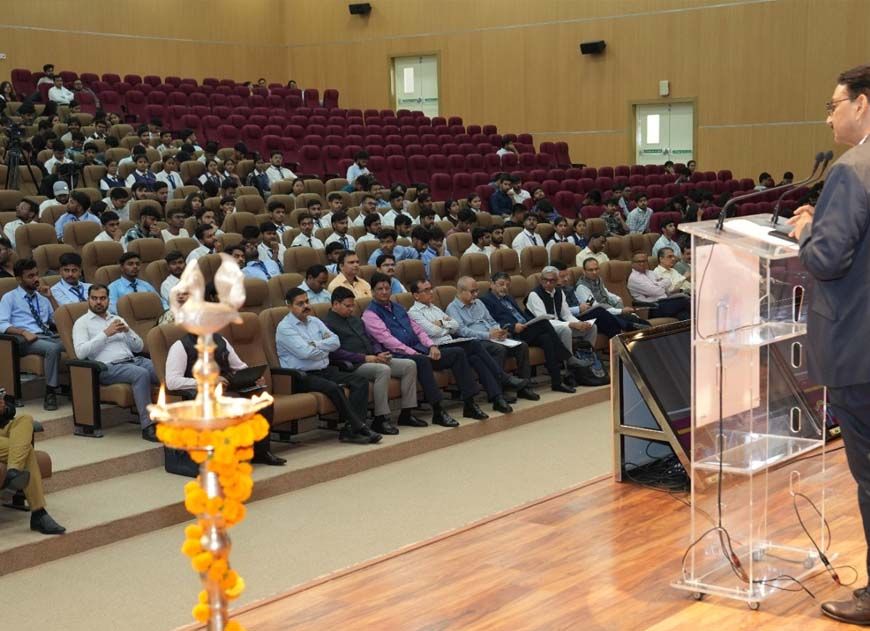 यूपीएसआईएफएस: क्वांटम कम्प्यूटिंग विषय पर एक दिवसीय कार्यशाला