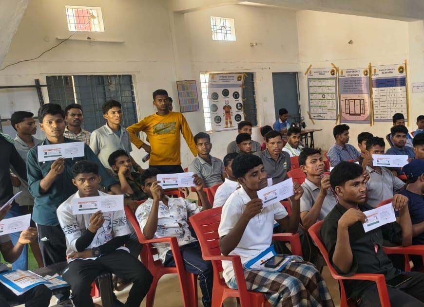 मुख्यमंत्री विष्णुदेव साय की बड़ी पहल: मुख्यधारा में लौटे युवाओं को स्वास्थ्य सुरक्षा और नई उम्मीद