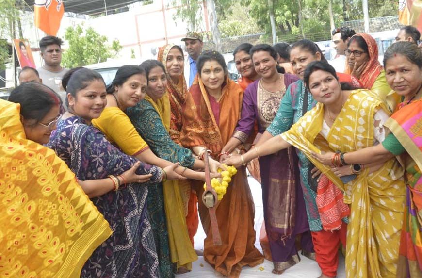 अवधपुरी में 3.36 करोड़ की लागत से बनेगी 4 लेन सीसी सड़क, राज्यमंत्री  कृष्णा गौर ने किया भूमिपूजन