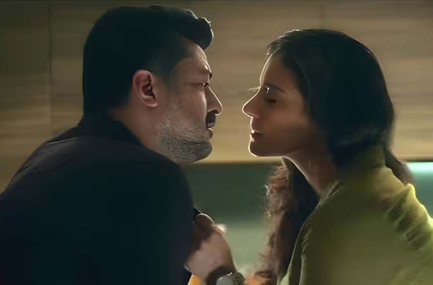 काजोल ने 30 साल बाद तोड़ी नो-किस पॉलिसी, जानें क्या थी वजह