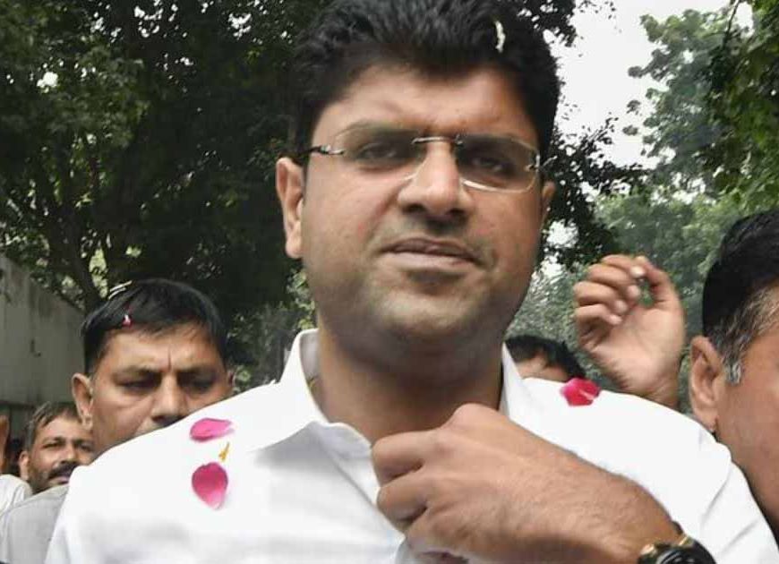 हिसार विवाद मामला: SIT ने दुष्यंत चौटाला और पुलिस कर्मियों को जारी किया नोटिस