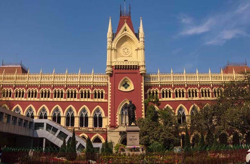 चुनाव आयोग पर भड़का कलकत्ता हाईकोर्ट, तुगलकी फरमान पर सुनाई कड़ी फटकार