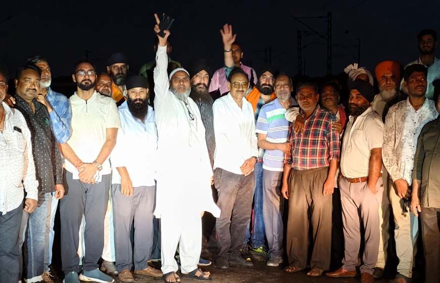 15 साल बाद उसलापुर रेलवे साइडिंग फिर शुरू, ट्रक मालिकों में उत्साह