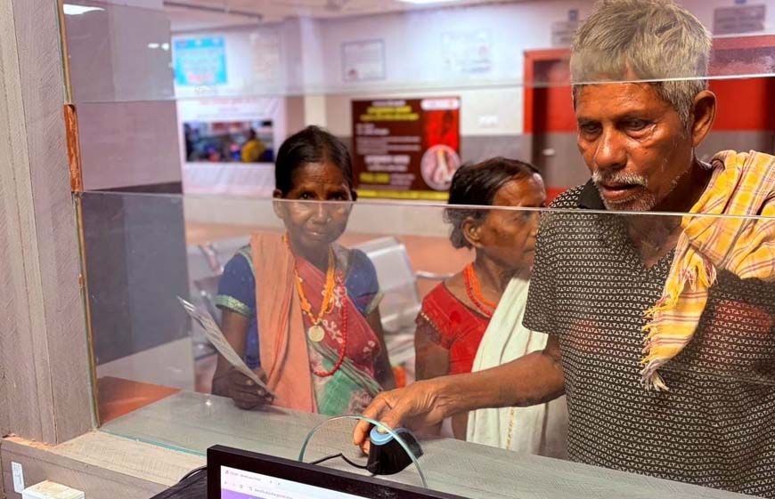 सुकमा जहाँ सड़कें खत्म होती हैं, वहाँ से शुरू होती है उम्मीद की नई किरण