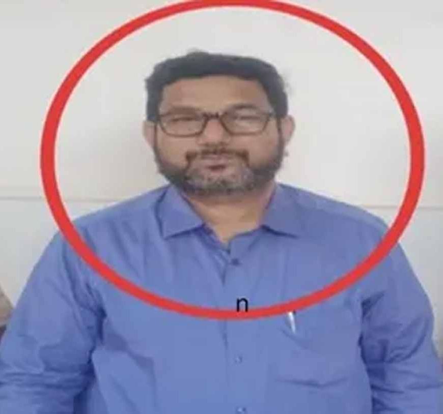 पटना में बड़ी कार्रवाई: अरबी-फारसी विश्वविद्यालय के सहायक कुल सचिव 2.5 लाख रिश्वत लेते गिरफ्तार