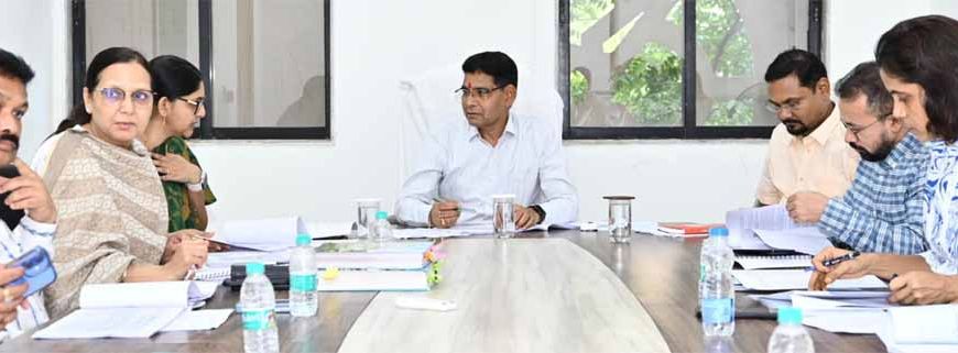 शासन, पारदर्शिता और समयबद्ध तरीके से जनहितैषी कार्यों को पूरा करने सरकार प्रतिबद्ध-मंत्री  टंक राम वर्मा