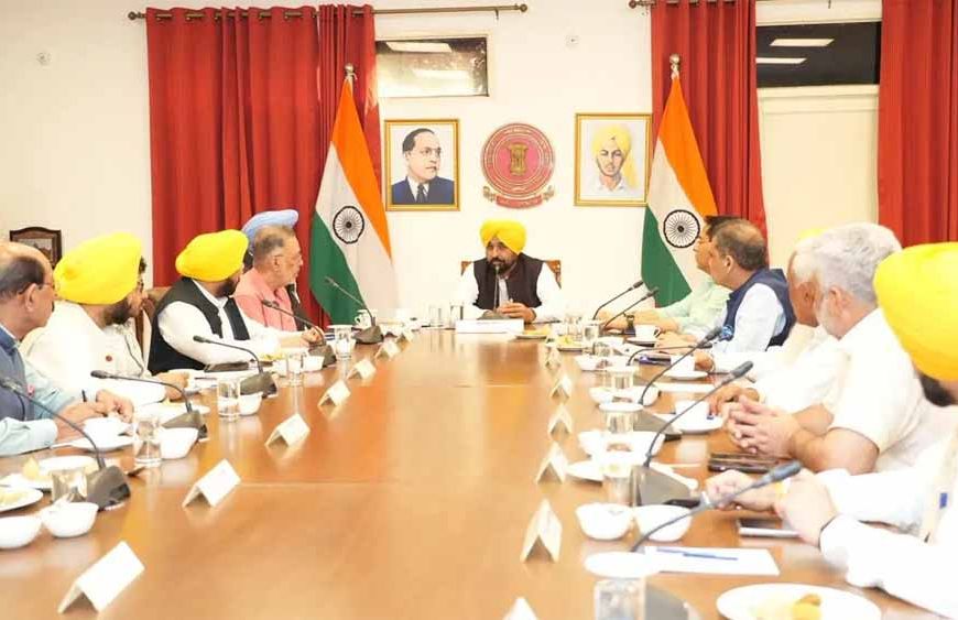 मजदूर दिवस पर पंजाब विधानसभा का विशेष सत्र, BJP के खिलाफ निंदा प्रस्ताव लाने की तैयारी