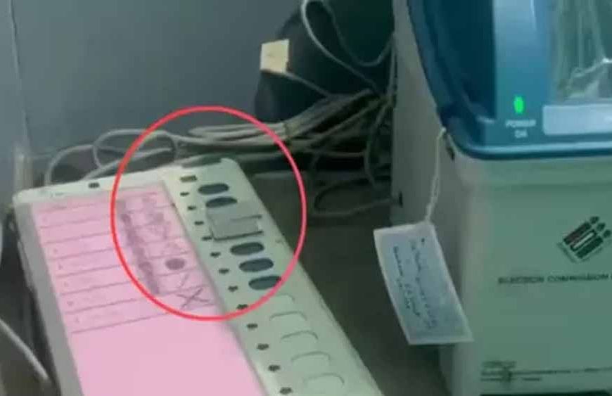 बंगाल चुनाव: डायमंड हार्बर में EVM छेड़छाड़ के आरोप, आयोग ने री-पोल के दिए संकेत