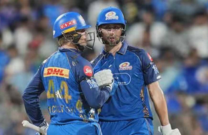 मुंबई इंडियंस का भावनात्मक इशारा: काली पट्टी में खेला मैच, सोशल मीडिया पर हुई तारीफ