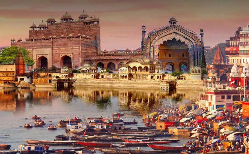 योगी सरकार में पर्यटन को नई उड़ान, यूपी बना आस्था और विकास का केंद्र