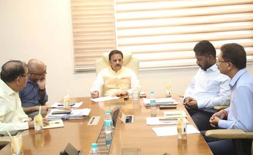 विभागीय अधिकारी एवं निर्माण एजेंसी आपसी समन्वय से समय-सीमा में पूर्ण करें कार्य: उप मुख्यमंत्री शुक्ल