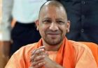 महराजगंज में मुख्यमंत्री ने बांटे स्वीकृति पत्र, चेक और टूलकिट