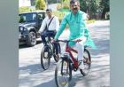 हरियाणा मंत्रियों का अनोखा संदेश, साइकिल से कैबिनेट बैठक में पहुंचकर दिया ईंधन बचत का संदेश