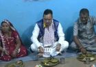 बांसवाड़ा में सीएम भजनलाल शर्मा का ग्रामीण अंदाज, जमीन पर बैठकर किया भोजन
